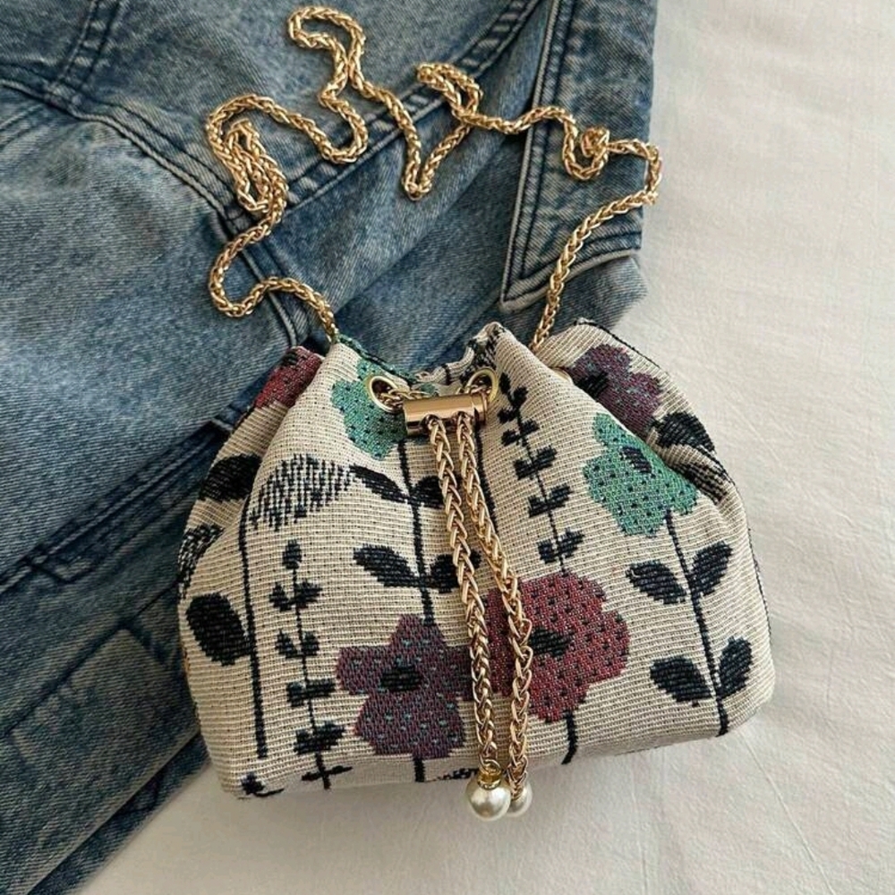 Vintage inspired Floral Tapestry Mini Bag with Gold Chain Drawstring Bucket Purs